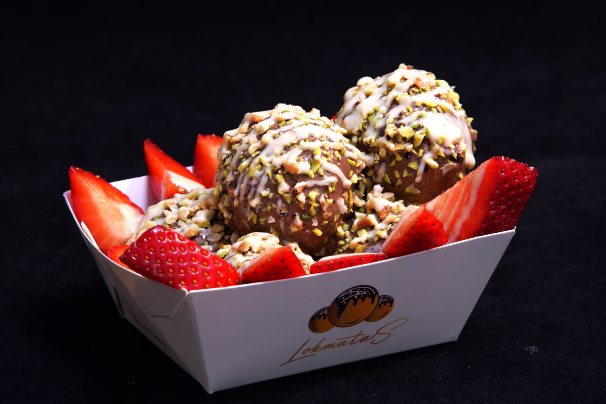 image of dessert selection (for a fine dining restaurant)